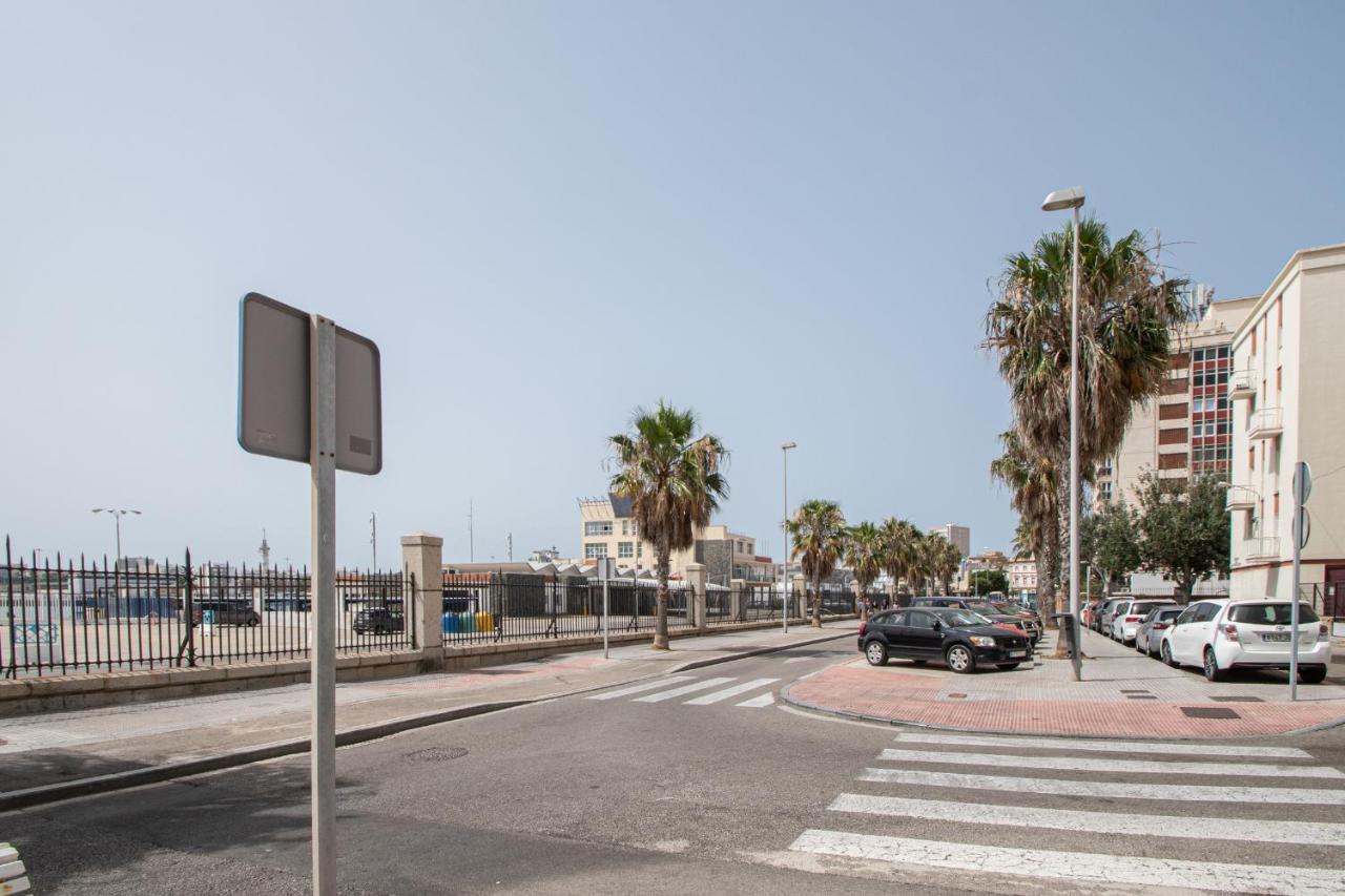 Apartmán Apartamento La Nina De Cádiz Exteriér fotografie